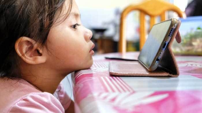 impact of internet on children