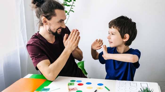 18 Best Toys for Autistic Kids of All Ages - MentalUP