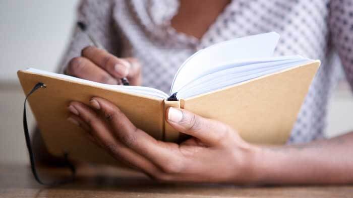 Keeping a personal journal is essential for improving analytical thought